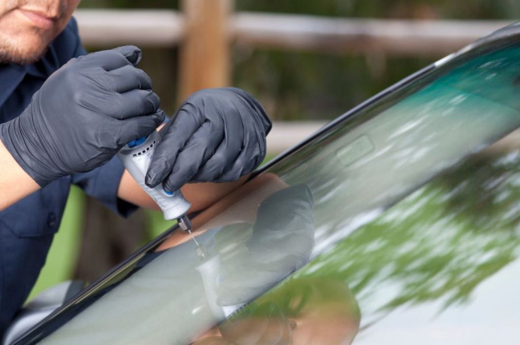 Mobile Auto Glass Repair In Toronto & GTA